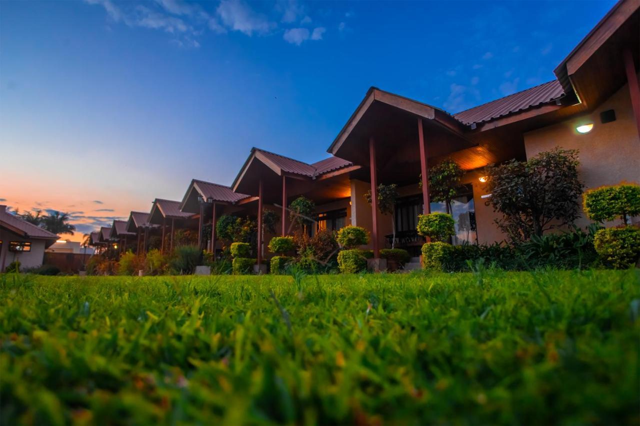 Shakespeare Court Serviced Apartments Lusaka Exteriör bild