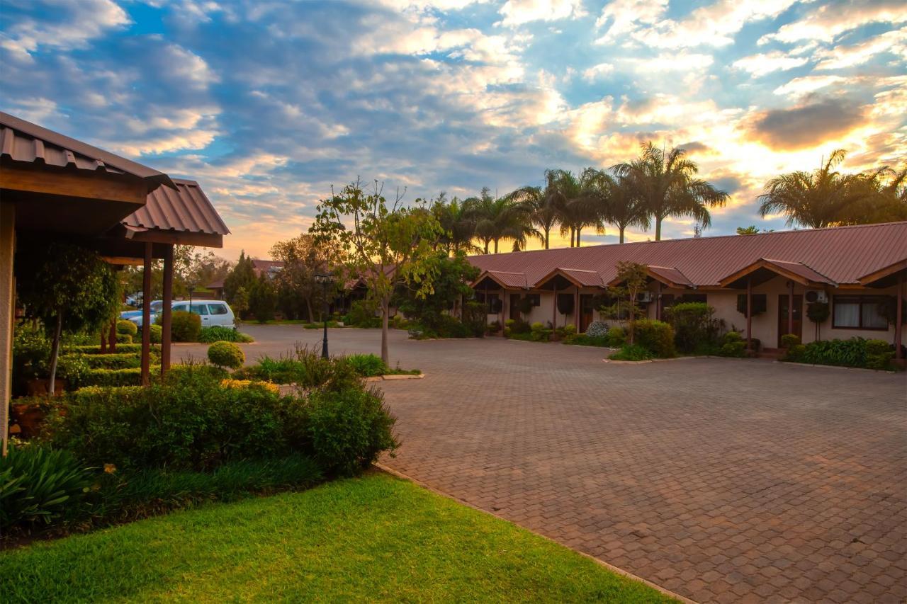 Shakespeare Court Serviced Apartments Lusaka Exteriör bild